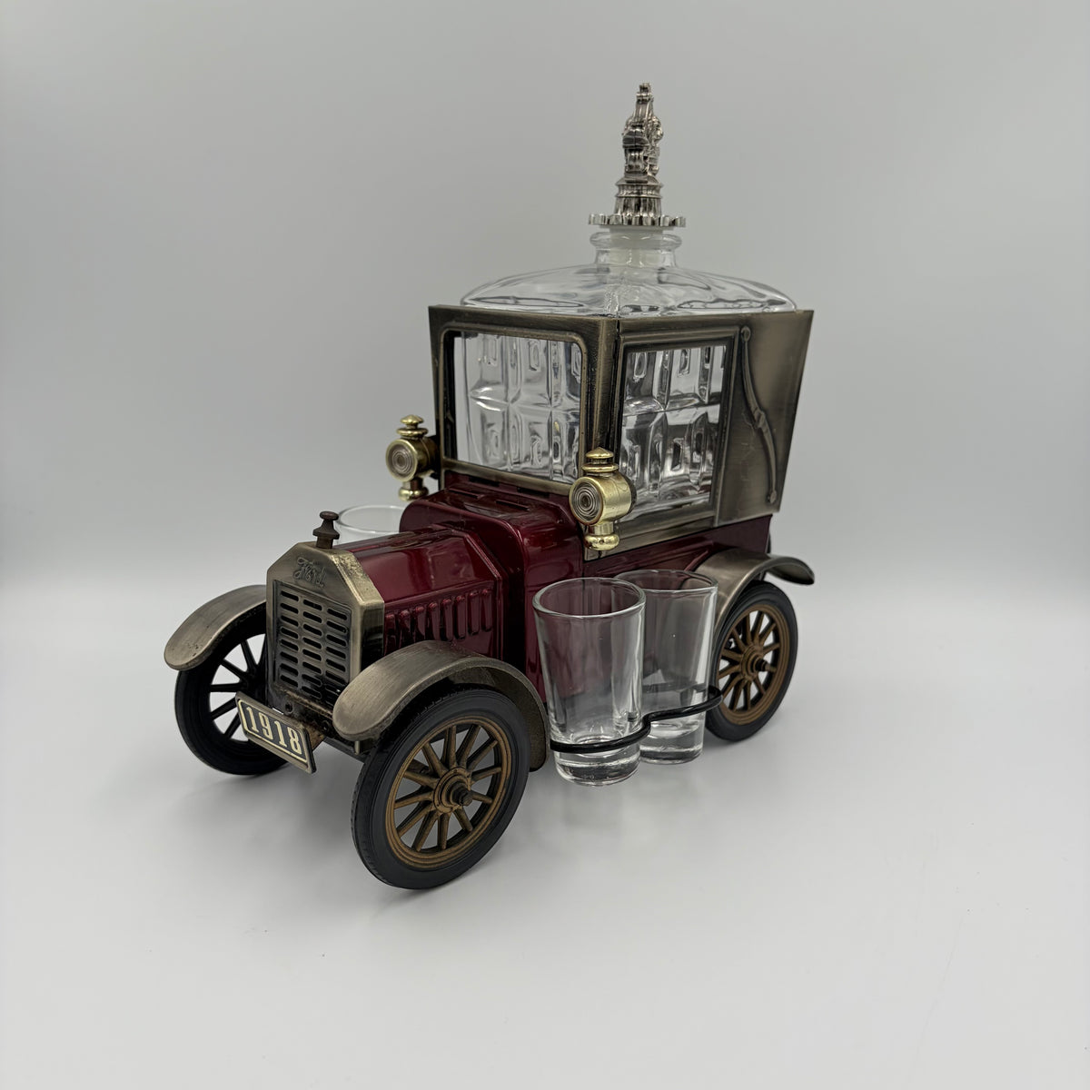 ★骨董品　アンティーク　フォードオルゴール付デキャンタ 1918 FORD クラシックカー車型デキャンタ (オルゴール付き) デキャンタ