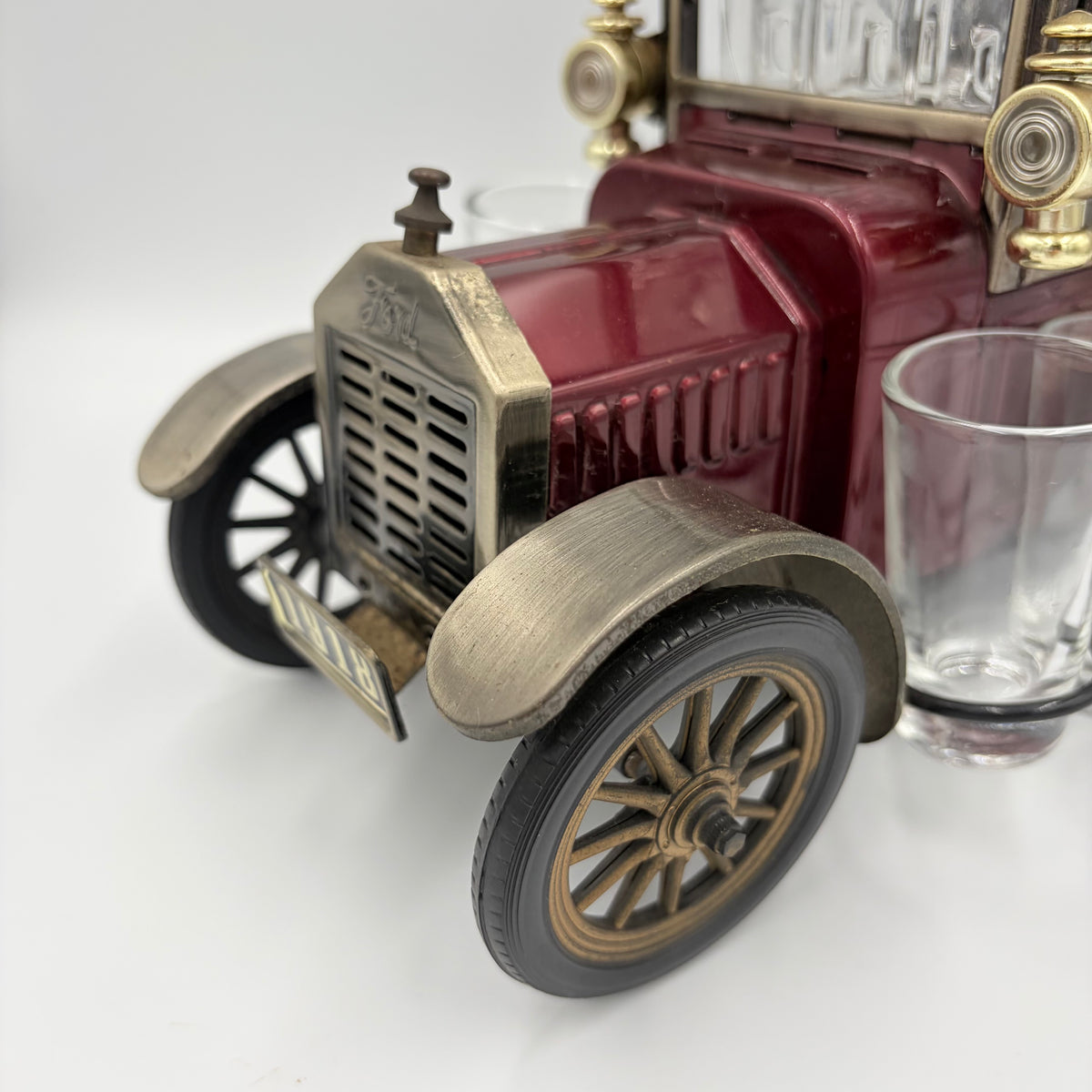 ★骨董品　アンティーク　フォードオルゴール付デキャンタ 1918 FORD クラシックカー車型デキャンタ (オルゴール付き) デキャンタ