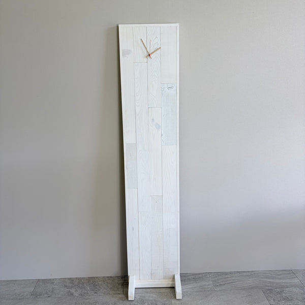 木製の自立式フロア置き時計 / フロアクロック 古材 無垢材 ハンドメイド パッチワーク風 ナチュラル 大型 インテリア 家具