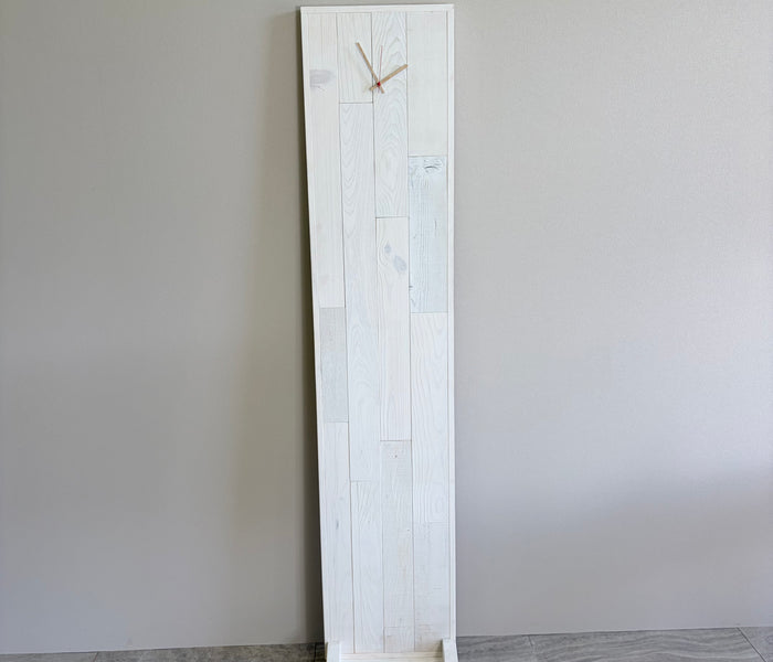 木製の自立式フロア置き時計 / フロアクロック 古材 無垢材 ハンドメイド パッチワーク風 ナチュラル 大型 インテリア 家具