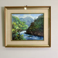 「緑豊かな渓流風景」/ 肉筆油彩画日本額縁 F8 渓流 新緑 山 油彩画 風景画 肉筆 額装 インテリア